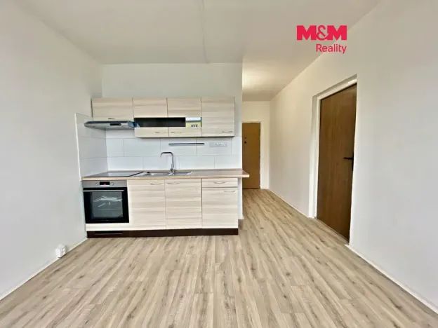 Prodej bytu 1+1, Chomutov, Kamenná, 36 m2