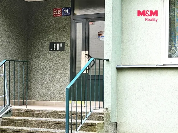 Prodej bytu 2+1, Ústí nad Labem - Severní Terasa, Ladova, 61 m2
