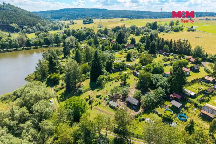 Prodej zahrady, Bochov, 878 m2