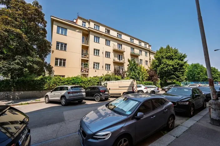 Prodej bytu 1+1, Praha - Karlín, Na střelnici, 53 m2