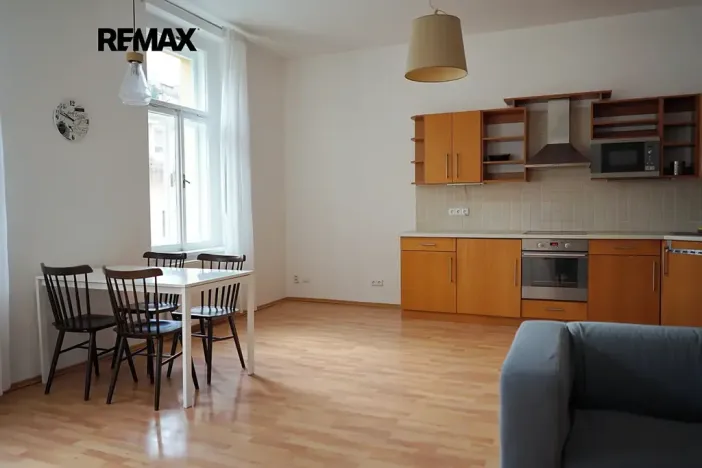 Pronájem bytu 2+kk, Praha - Košíře, Slávy Horníka, 56 m2
