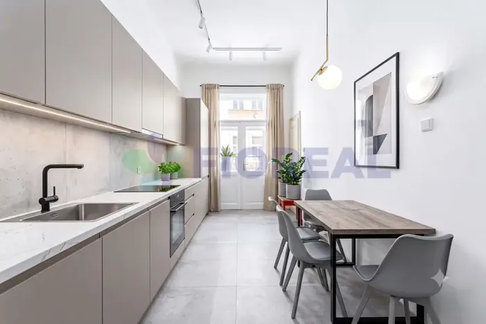Prodej bytu 3+1, Praha - Josefov, Žatecká, 101 m2
