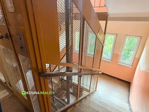 Pronájem bytu 2+1, Chodov, Říjnová, 55 m2