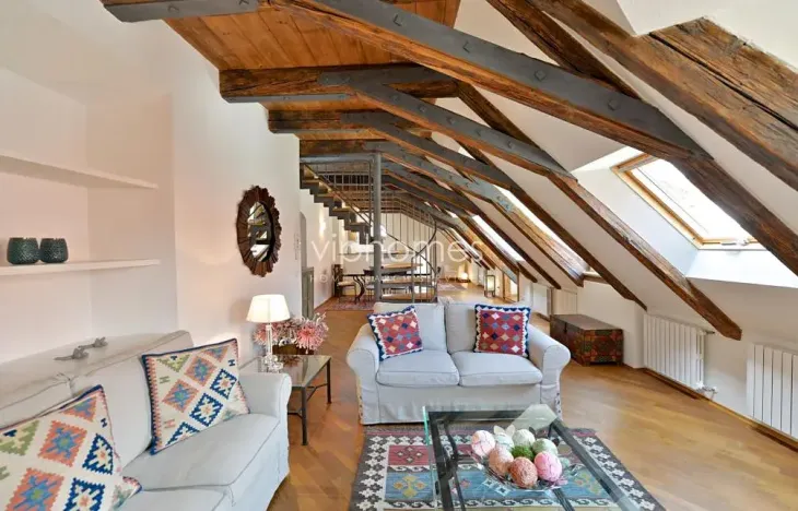 Pronájem bytu 4+1, Praha - Malá Strana, Vlašská, 221 m2