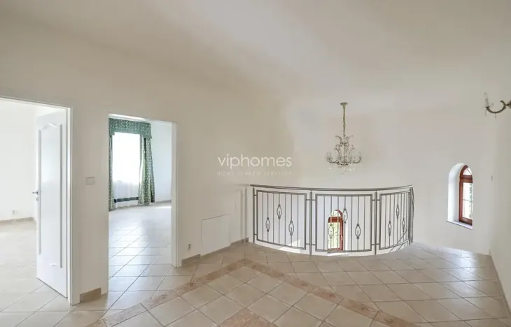 Pronájem vily, Praha - Nebušice, Nebušická, 270 m2
