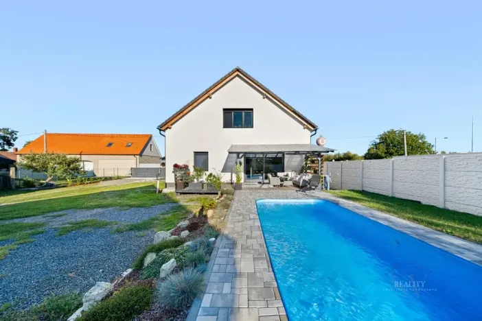 Prodej rodinného domu, Mělnické Vtelno - Radouň, Mělnická, 221 m2