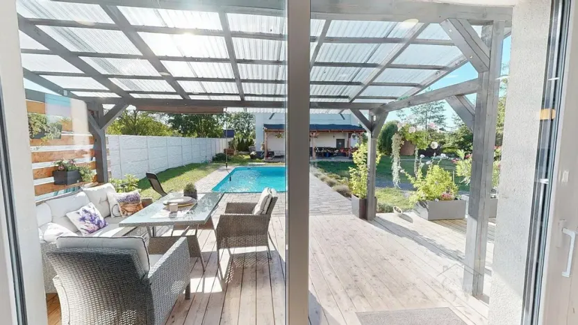 Prodej rodinného domu, Mělnické Vtelno - Radouň, Mělnická, 221 m2