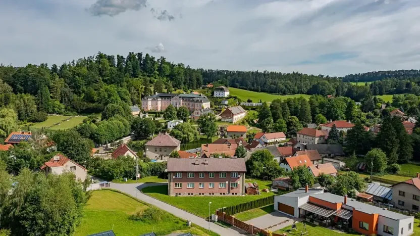 Prodej bytu 2+1, Nové Hrady, 75 m2