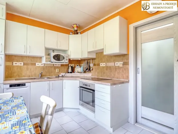 Prodej bytu 3+1, Česká Ves, Jánského, 64 m2