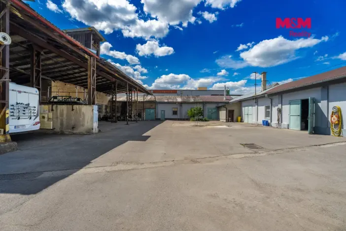Prodej skladu, Benátky nad Jizerou - Benátky nad Jizerou II, U Cukrovaru, 3308 m2