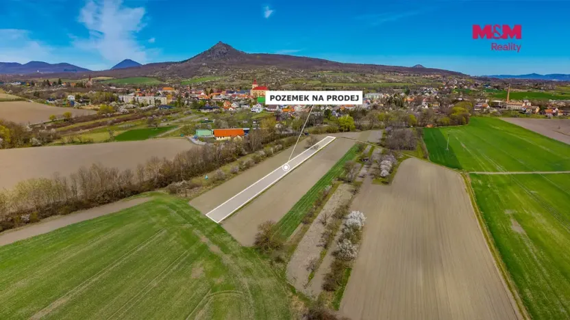 Prodej pole, Třebenice, 3309 m2