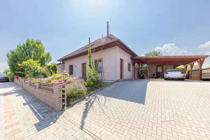 Prodej rodinného domu, Lechovice, 280 m2