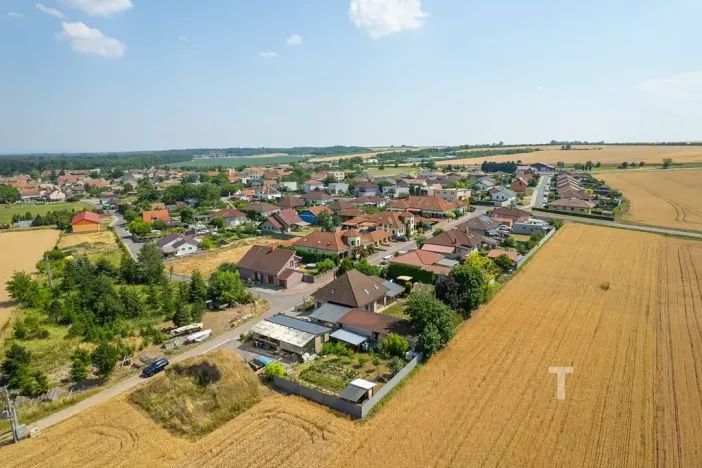 Prodej rodinného domu, Lechovice, 280 m2
