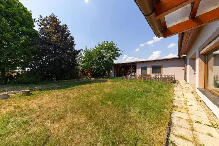 Prodej rodinného domu, Lechovice, 280 m2