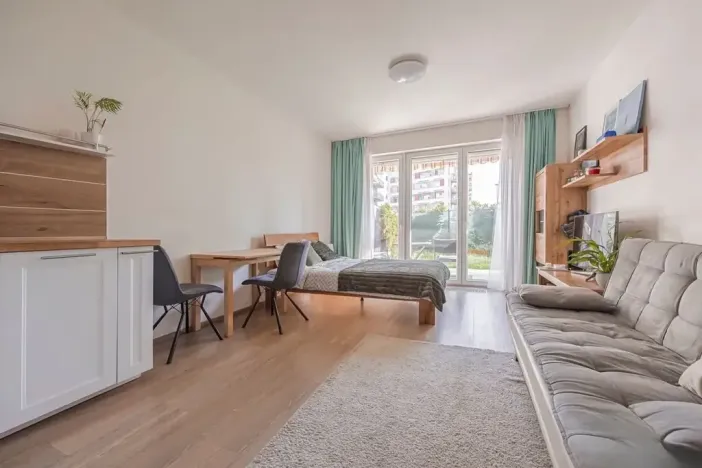 Prodej bytu 1+kk, Praha - Horní Měcholupy, Mantovská, 40 m2
