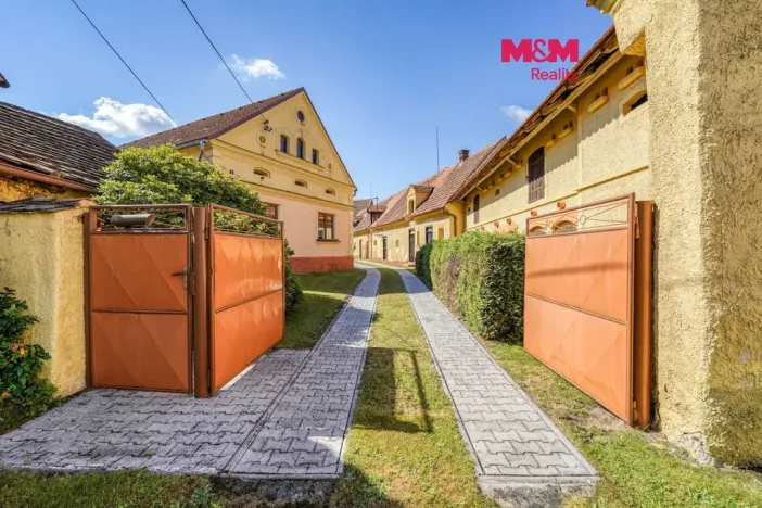 Prodej zemědělské usedlosti, Mezholezy, 171 m2