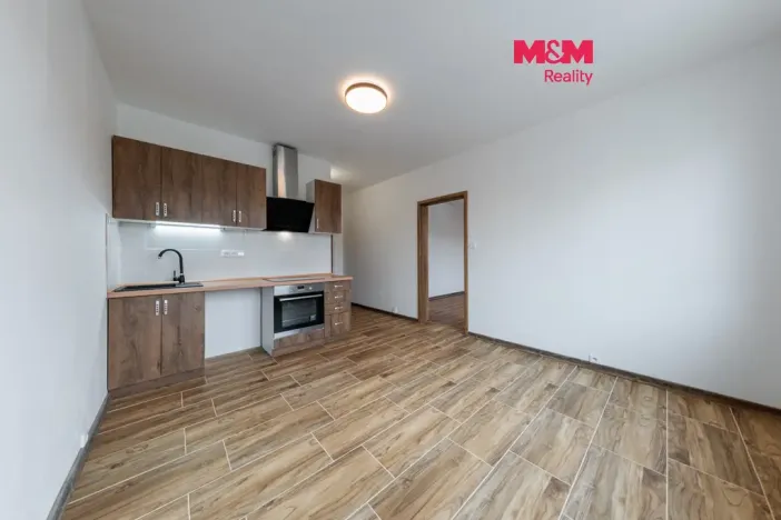 Pronájem bytu 1+1, Chodov, náměstí 9. května, 36 m2