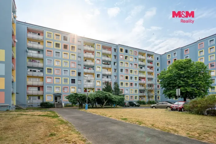 Prodej bytu 4+1, Teplice - Prosetice, Na konečné, 82 m2
