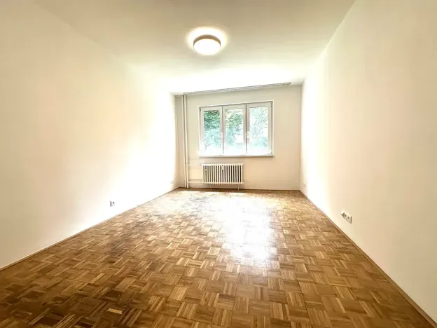 Pronájem bytu 3+1, Praha - Vokovice, Jemenská, 71 m2