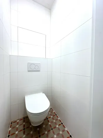 Pronájem bytu 3+1, Praha - Vokovice, Jemenská, 71 m2