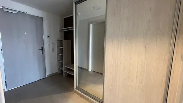 Pronájem bytu 2+kk, Praha - Hloubětín, Poděbradská, 60 m2