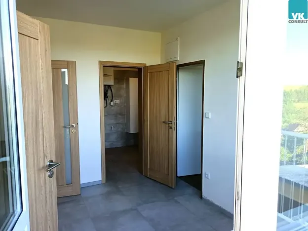 Pronájem bytu 2+kk, Sebranice, 74 m2