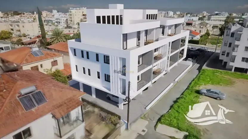 Prodej bytu 2+1, Aradhippou, Kypr, Agioi Anargiroi, 80 m2