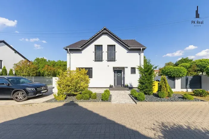 Prodej rodinného domu, Holasice, Čtvrtě, 136 m2