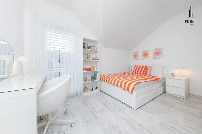 Prodej rodinného domu, Holasice, Čtvrtě, 136 m2