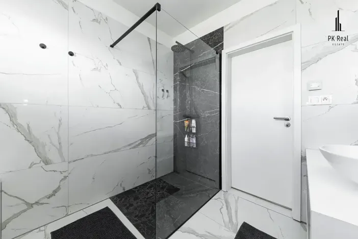 Prodej rodinného domu, Holasice, Čtvrtě, 136 m2