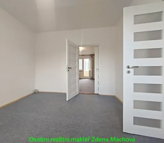 Pronájem bytu 2+1, Praha - Malešice, Káranská, 56 m2