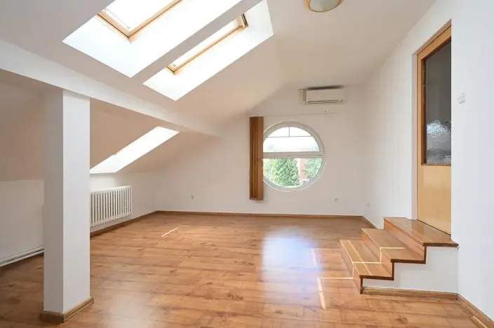 Pronájem vily, Praha - Chodov, 7. května, 454 m2