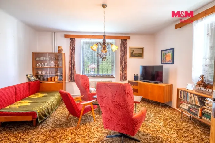 Prodej rodinného domu, Vyšší Brod - Těchoraz, 230 m2