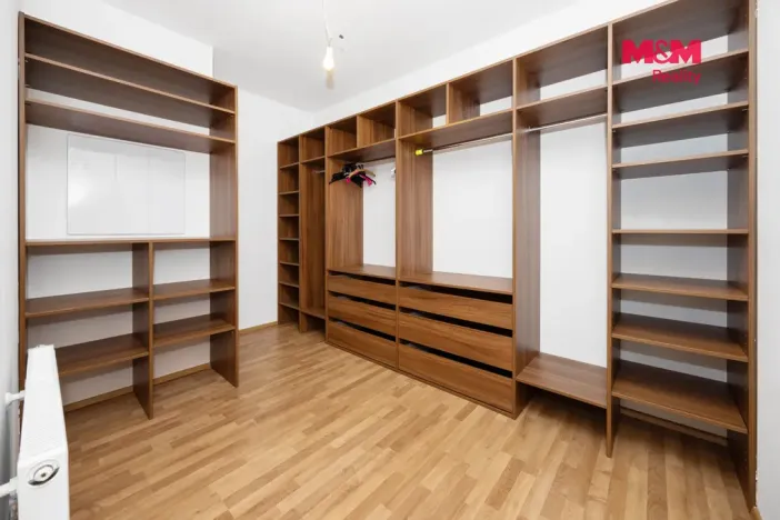 Prodej bytu 3+kk, Pardubice - Zelené Předměstí, Hronovická, 119 m2