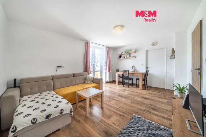 Prodej bytu 3+1, Plzeň - Lobzy, Rokycanská, 64 m2