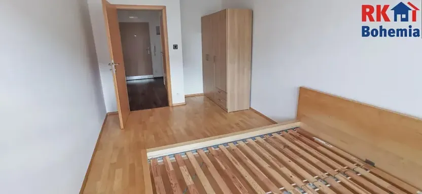 Pronájem bytu 2+kk, Praha - Vysočany, Pod Harfou, 57 m2