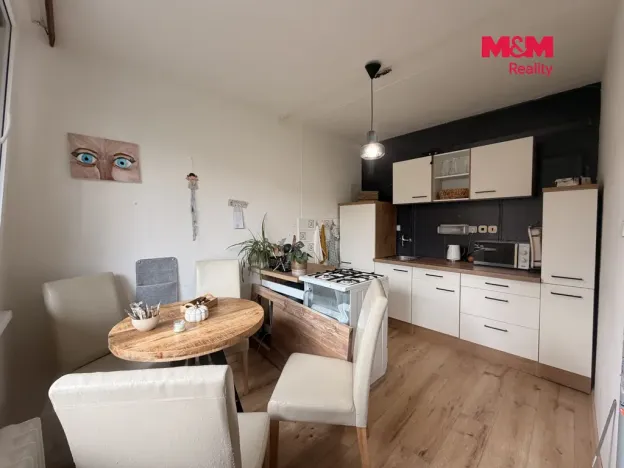 Pronájem bytu 4+kk, Praha - Prosek, Mimoňská, 66 m2