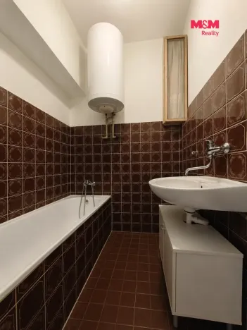 Prodej bytu 2+1, Hradec Králové - Pražské Předměstí, Kollárova, 84 m2
