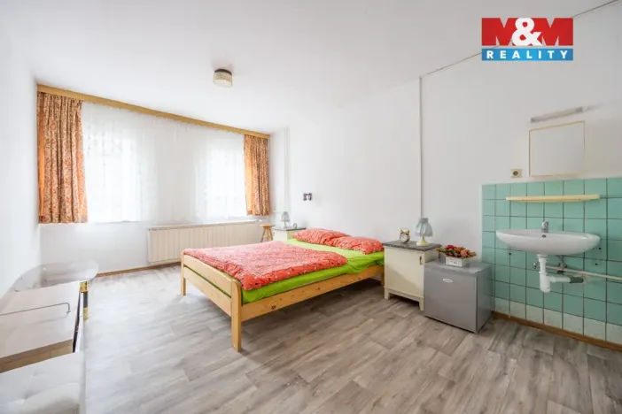 Prodej rodinného domu, Klášterec nad Ohří, Chomutovská, 480 m2
