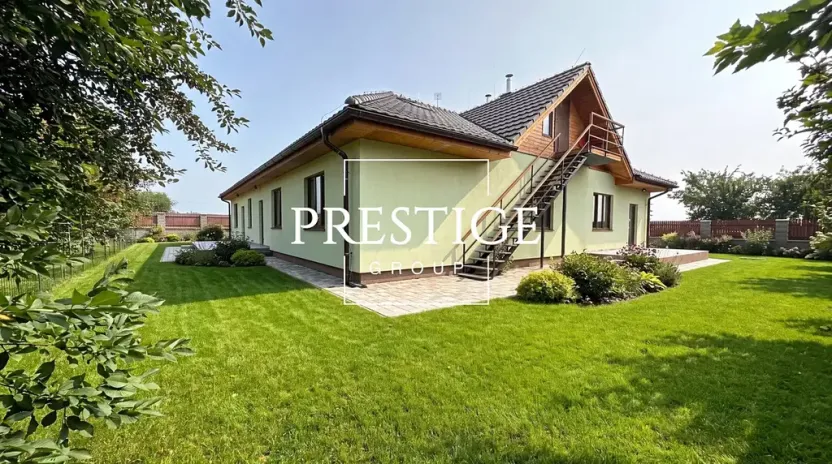 Pronájem rodinného domu, Horoměřice, Švejkova, 120 m2