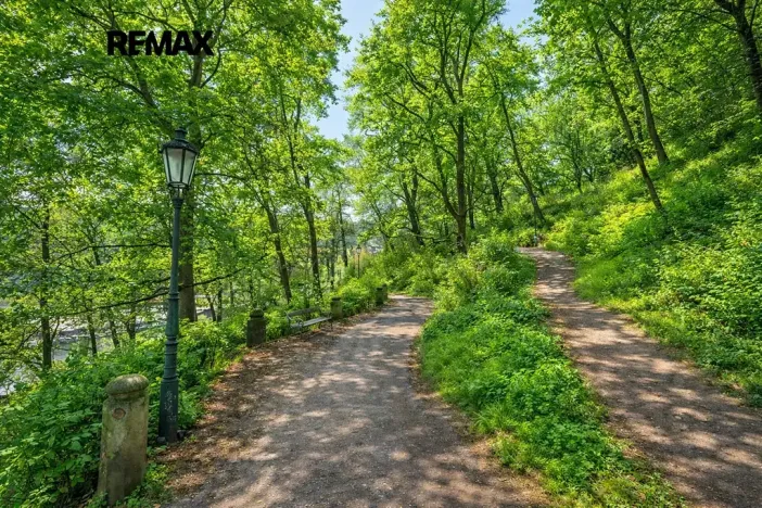 Prodej bytu 2+kk, Praha - Smíchov, Kováků, 37 m2