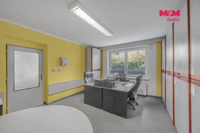 Prodej kanceláře, Pardubice - Zelené Předměstí, Mikulovická, 330 m2
