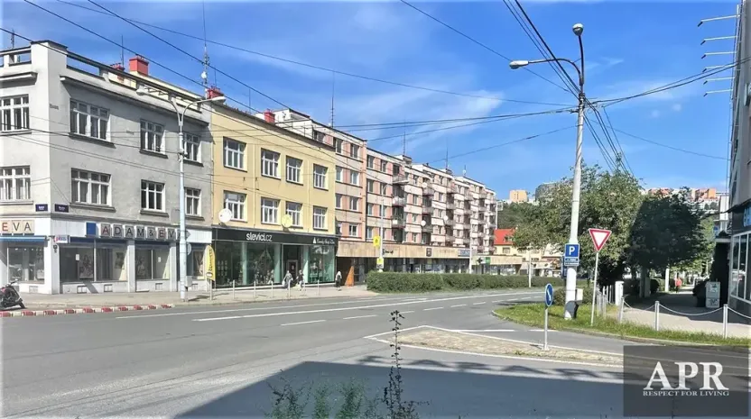 Pronájem bytu 2+1, Zlín, Dlouhá, 57 m2