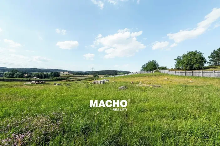 Prodej pozemku pro bydlení, Drevníky, 8640 m2