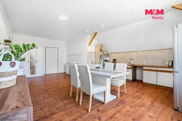Prodej rodinného domu, Jablonec nad Nisou, Mírové náměstí, 313 m2