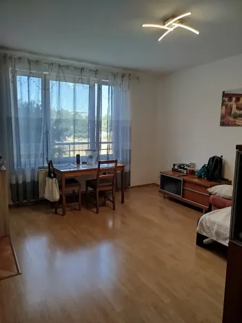 Pronájem bytu 2+kk, Praha - Záběhlice, Mattioliho, 57 m2