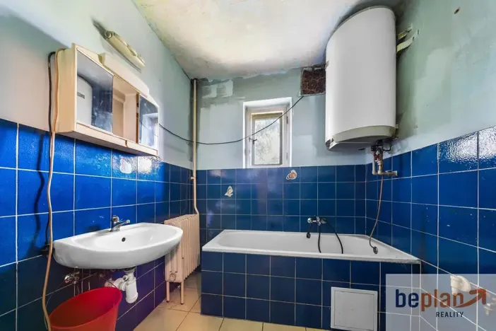 Prodej rodinného domu, Štoky, 270 m2
