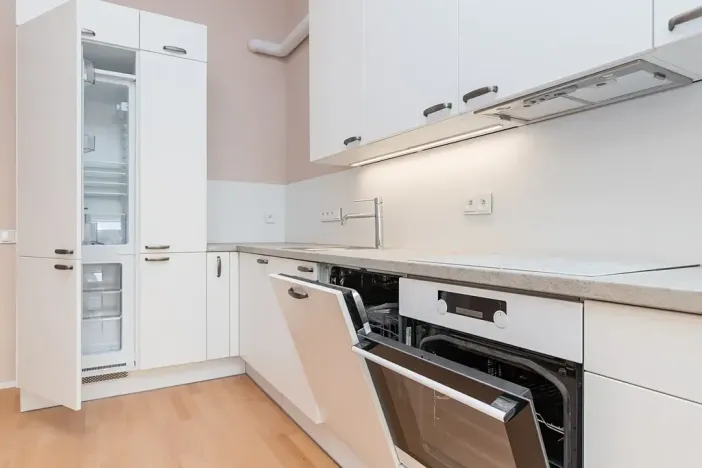 Pronájem bytu 3+kk, Praha - Dejvice, Kafkova, 102 m2