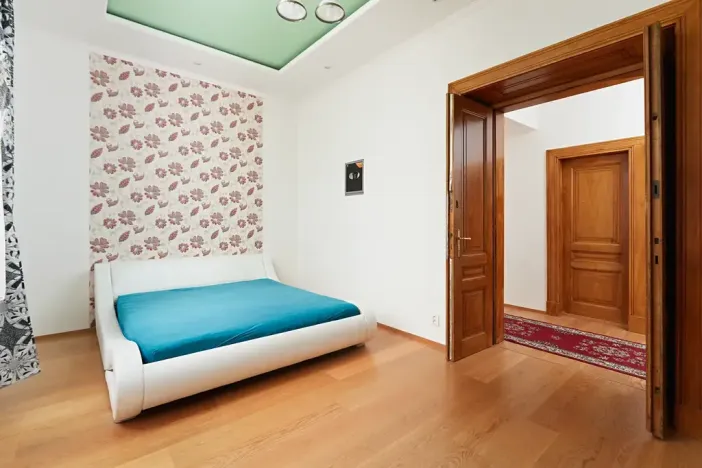 Pronájem bytu 3+kk, Praha - Smíchov, Štefánikova, 91 m2