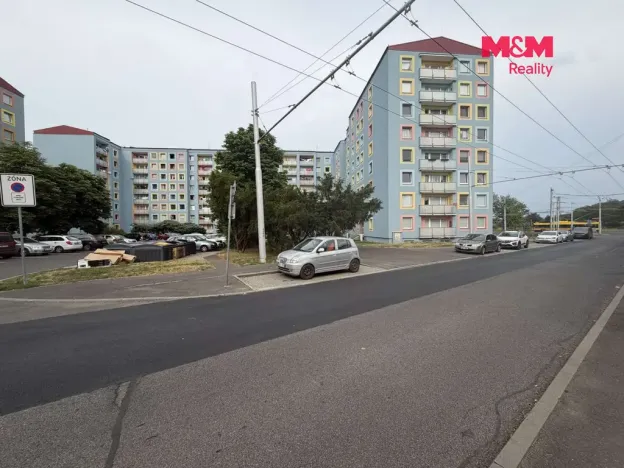 Prodej bytu 4+1, Teplice - Prosetice, Na konečné, 76 m2